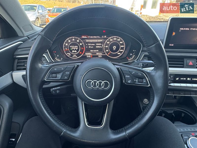 Седан Audi A4 2016 в Луцьку