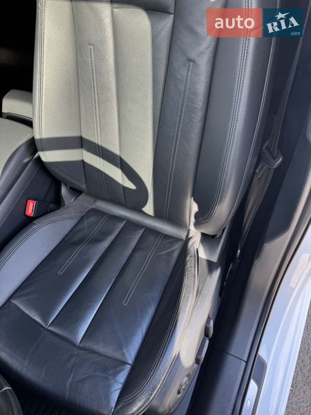 Седан Audi A4 2016 в Луцьку