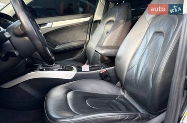 Седан Audi A4 2015 в Стрые