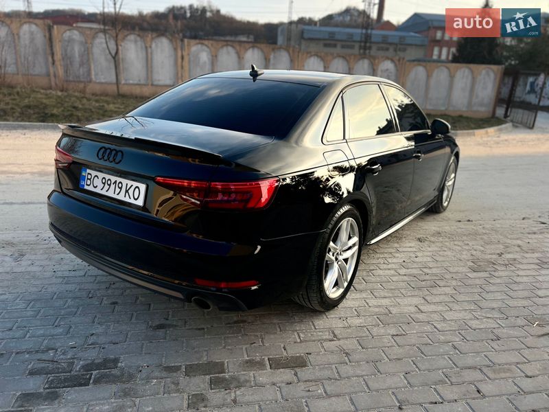 Седан Audi A4 2016 в Львові