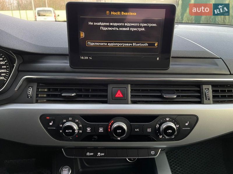 Седан Audi A4 2018 в Києві