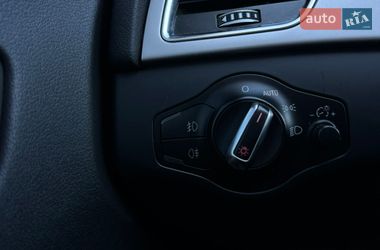Седан Audi A4 2012 в Луцке