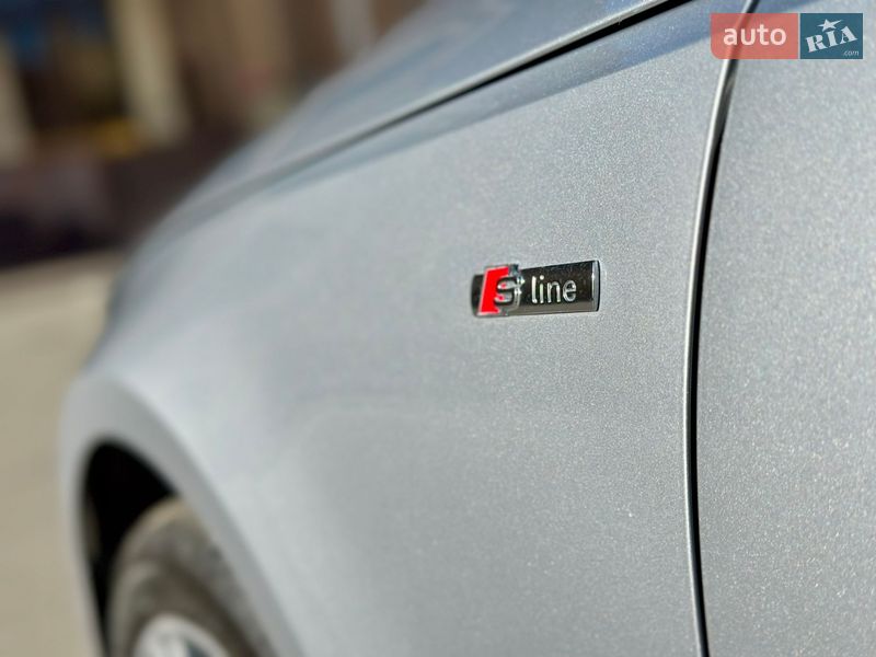 Седан Audi A4 2018 в Києві