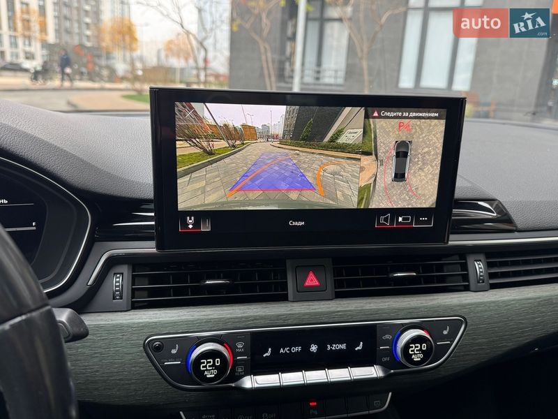 Седан Audi A4 2022 в Києві