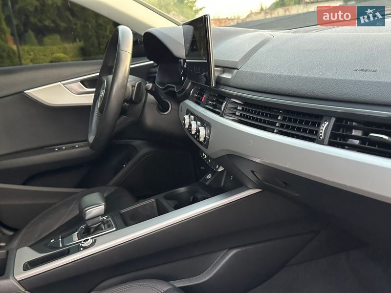 Універсал Audi A4 2019 в Львові