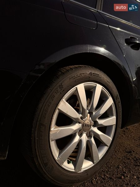Седан Audi A4 2012 в Харкові