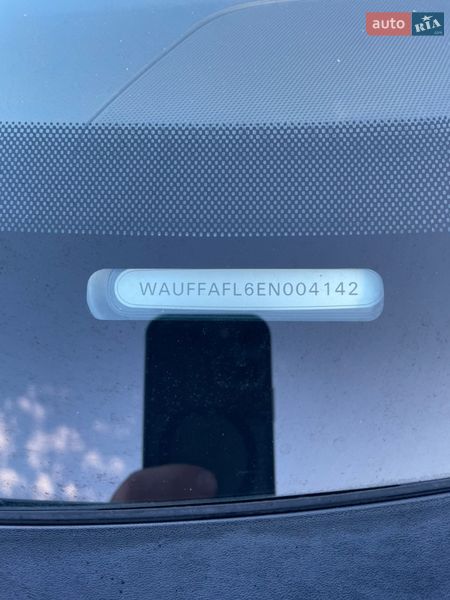 Седан Audi A4 2013 в Золочеве