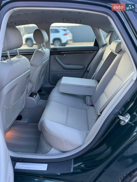 Седан Audi A4 2006 в Володимирі