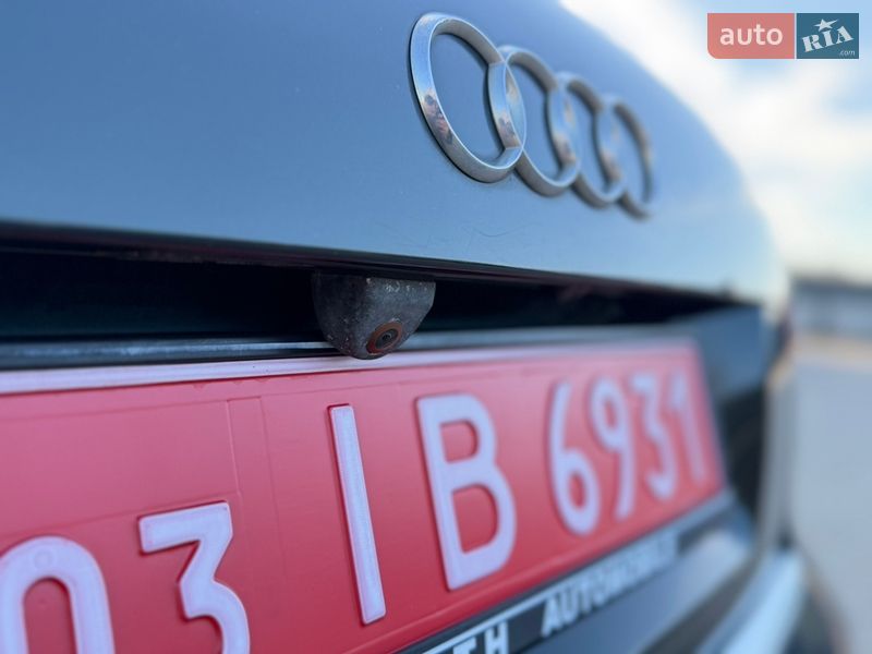 Седан Audi A4 2006 в Володимирі