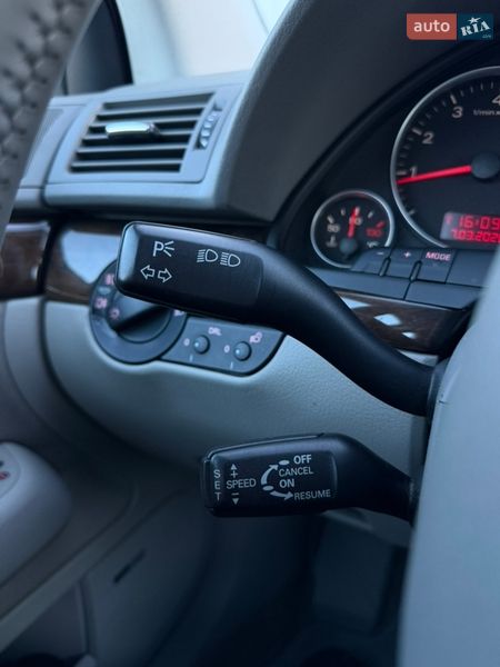 Седан Audi A4 2006 в Володимирі