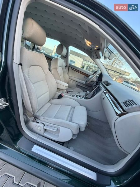 Седан Audi A4 2006 в Володимирі