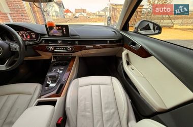 Седан Audi A4 2018 в Львове