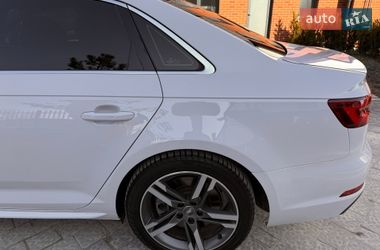 Седан Audi A4 2018 в Львове
