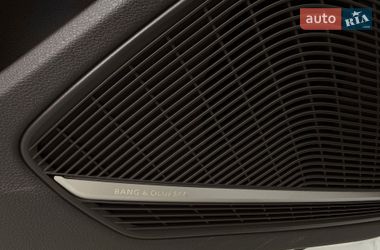Седан Audi A4 2018 в Львове