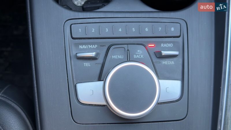 Седан Audi A4 2016 в Харькове