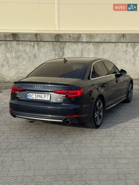 Седан Audi A4 2016 в Львові