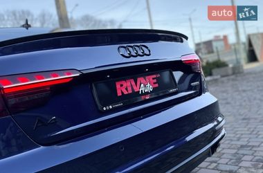 Седан Audi A4 2022 в Ровно