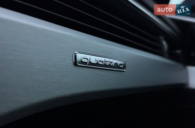Седан Audi A4 2022 в Ровно