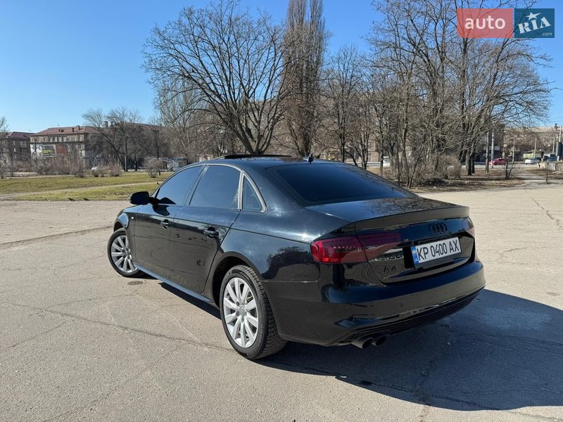 Седан Audi A4 2014 в Запоріжжі