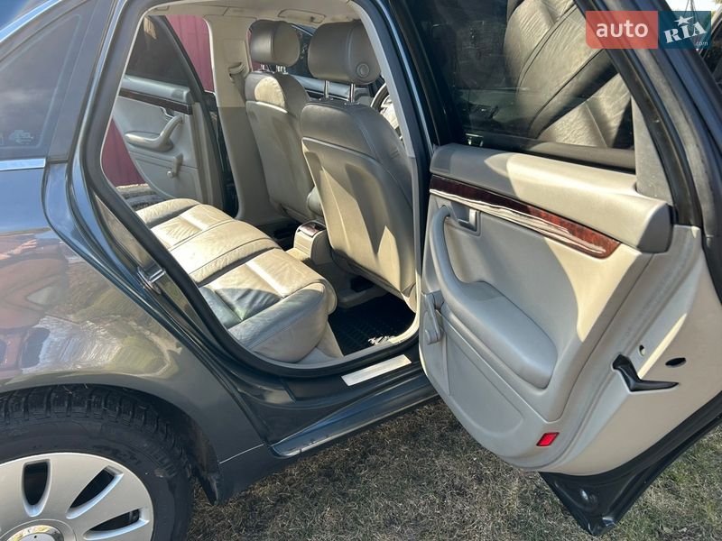 Седан Audi A4 2005 в Калуші