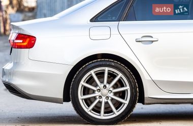 Седан Audi A4 2013 в Львові