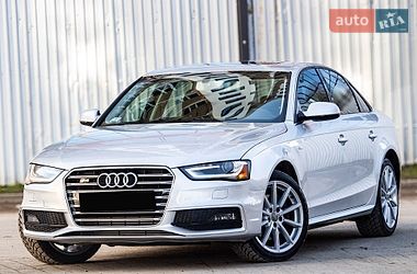 Седан Audi A4 2013 в Львові