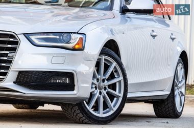 Седан Audi A4 2013 в Львові