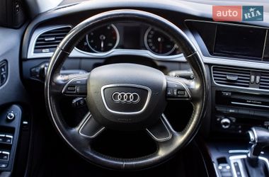 Седан Audi A4 2013 в Львові