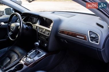 Седан Audi A4 2013 в Львові