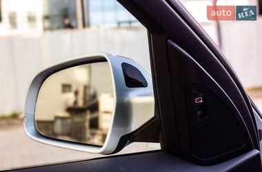 Седан Audi A4 2013 в Львові