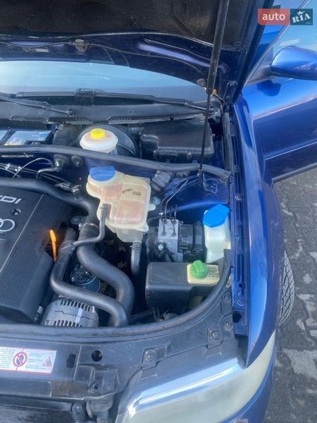 Седан Audi A4 1998 в Хмельницком