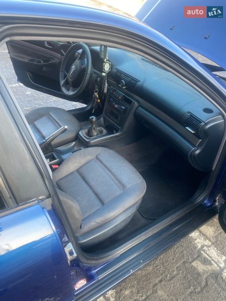 Седан Audi A4 1998 в Хмельницком