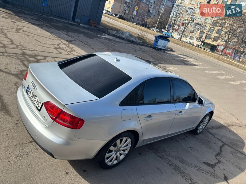 Седан Audi A4 2012 в Кропивницком