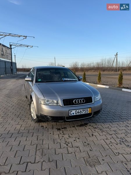 Седан Audi A4 2002 в Снятині