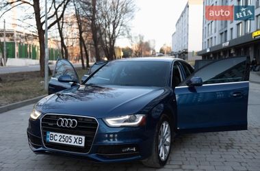 Седан Audi A4 2014 в Новояворовске