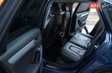 Седан Audi A4 2014 в Новояворовске