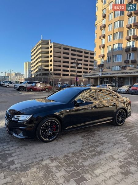 Седан Audi A4 2019 в Киеве