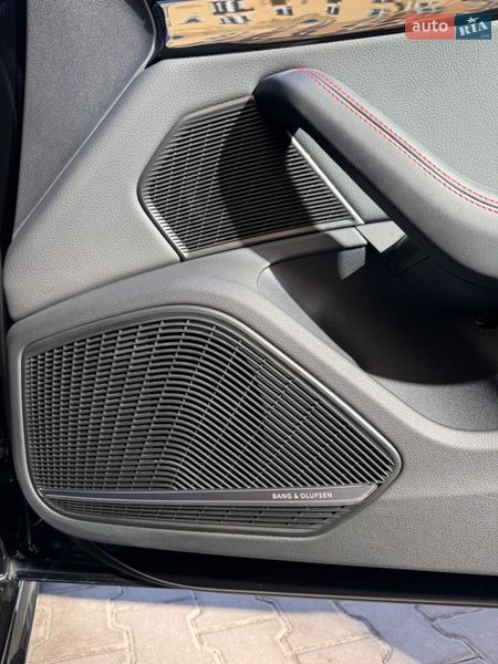 Седан Audi A4 2019 в Киеве