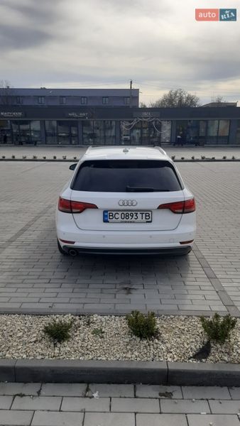 Универсал Audi A4 2018 в Ужгороде