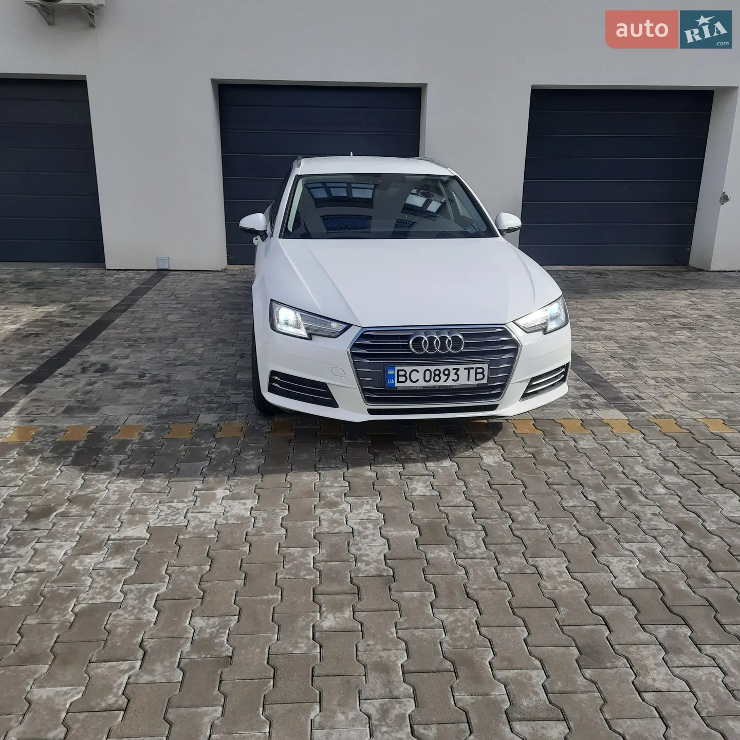 2018 Audi A4 - фото 1