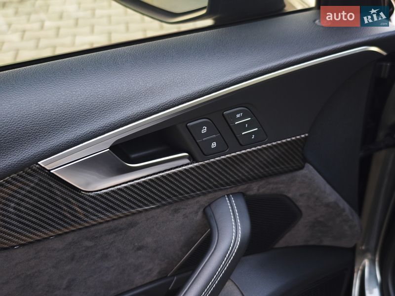 Універсал Audi A4 2019 в Дубні