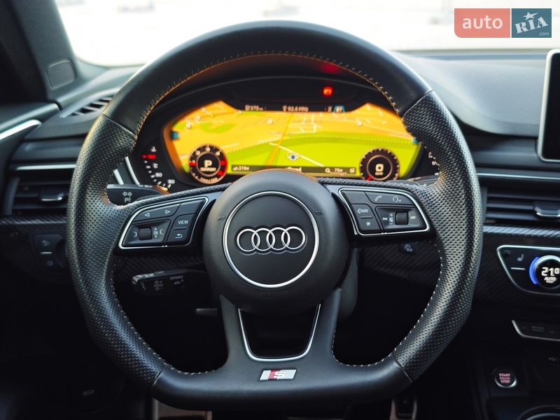 Універсал Audi A4 2019 в Дубні