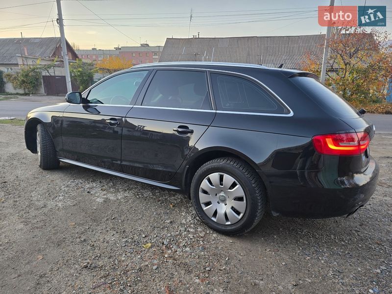 Універсал Audi A4 2014 в Львові