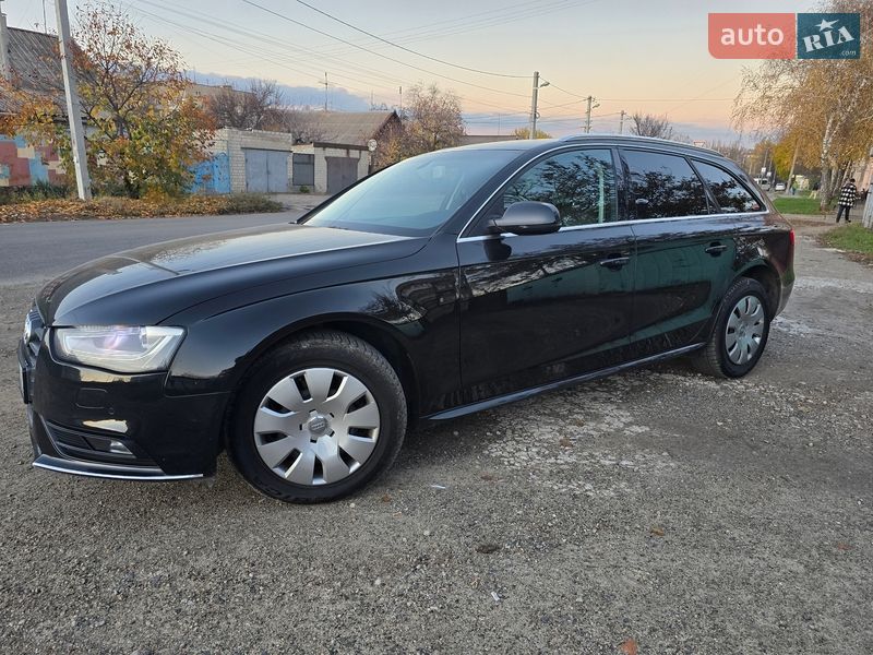 Універсал Audi A4 2014 в Львові
