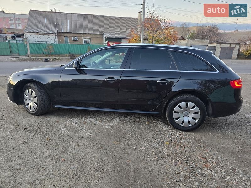 Універсал Audi A4 2014 в Львові