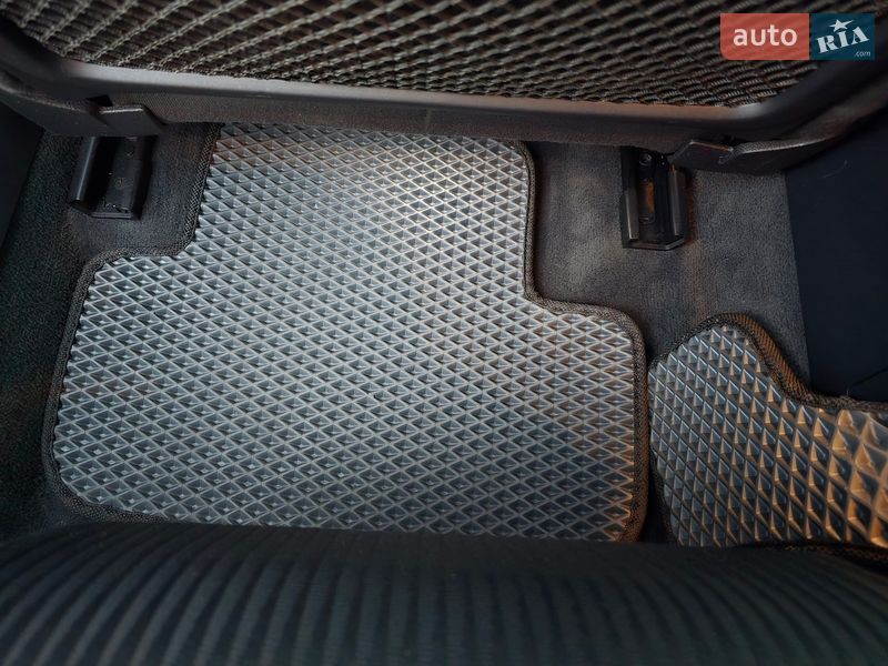 Універсал Audi A4 2014 в Львові