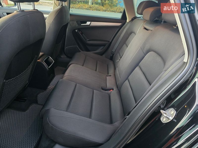 Універсал Audi A4 2014 в Львові