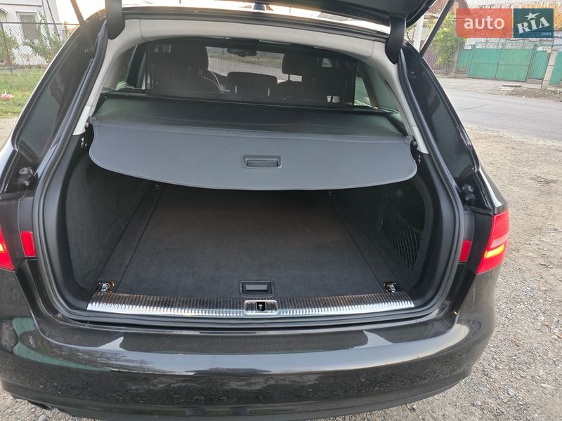 Універсал Audi A4 2014 в Львові