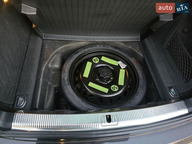 Універсал Audi A4 2014 в Львові