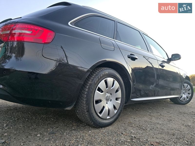 Універсал Audi A4 2014 в Львові